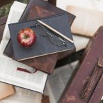 Werkzeuge der Literaturkritik zur Analyse von Prosa und Lyrik